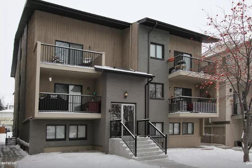 Cozy 2-Bedroom Condo Near Downtown, With Laundry, Parking, Balcony YYC Exteriör bild